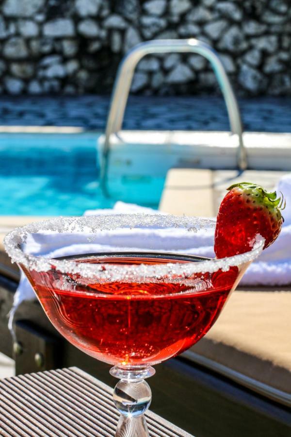 Villa Summer Breeze Nikiana Dış mekan fotoğraf
